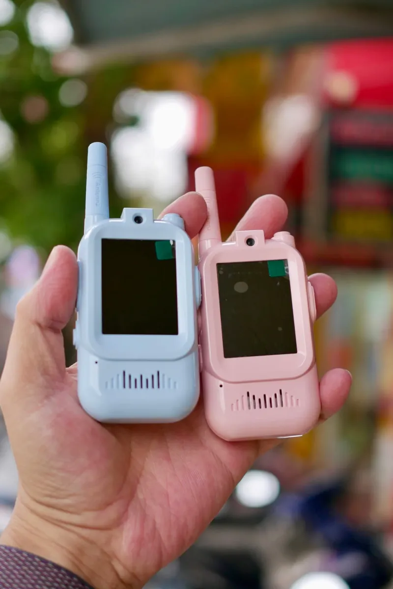 Bộ đàm 2 chiếc Video Call trẻ em - Video Walkie Talkie ( hàng Amazon )