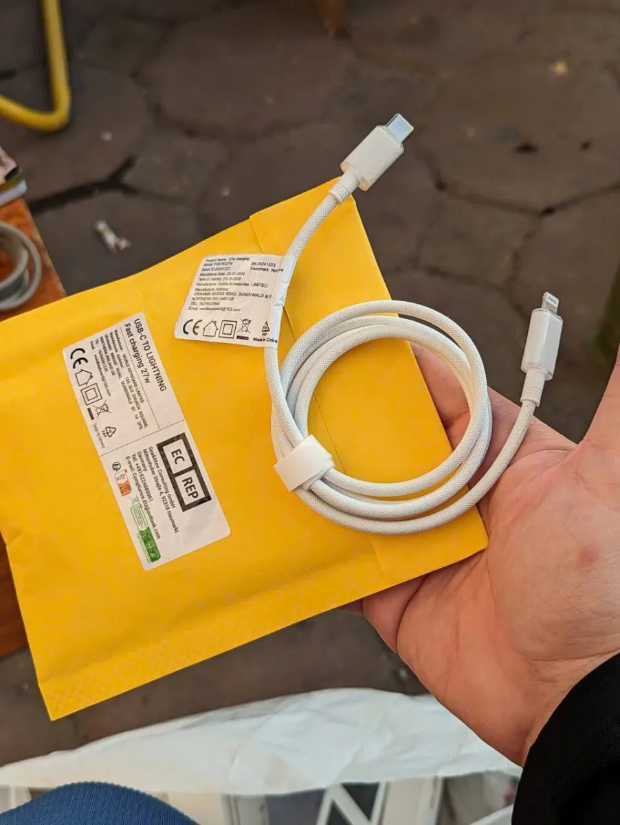 Dây cáp dù C to L Đức 27W sạc nhanh cho Iphone 14 PRM