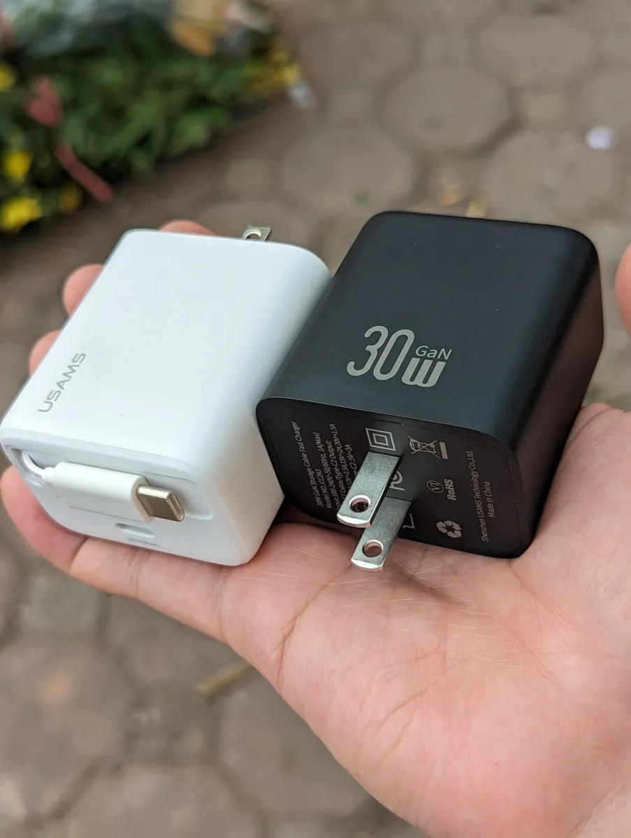 Bộ Sạc Nhanh USAMS 30W GaN Cèm Cáp Dây Rút Type-C (CC243TC01) – Nhỏ Gọn, Tiện Lợi, Hiệu Suất Cao